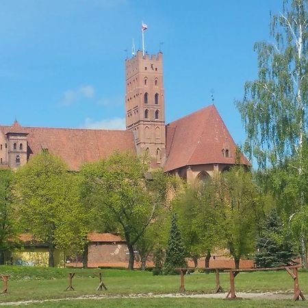 مالبورك Noclegi Stare Miasto المظهر الخارجي الصورة